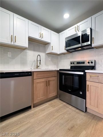 4600 University Center Drive 93, Las Vegas, NV 89119