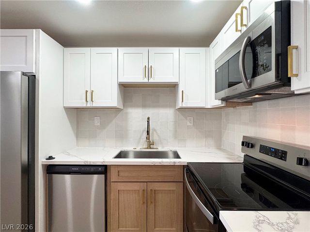 4600 University Center Drive 93, Las Vegas, NV 89119