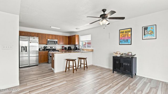 9951 N Stageline Trail, Tucson, AZ 85742