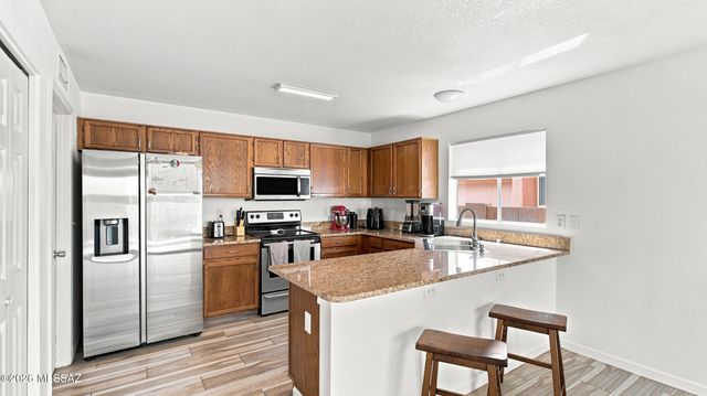 9951 N Stageline Trail, Tucson, AZ 85742