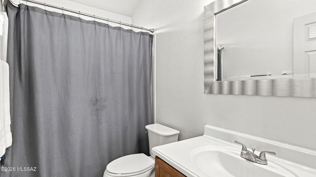 9951 N Stageline Trail, Tucson, AZ 85742