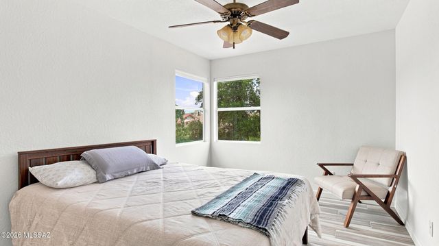 9951 N Stageline Trail, Tucson, AZ 85742