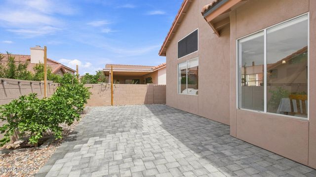9951 N Stageline Trail, Tucson, AZ 85742