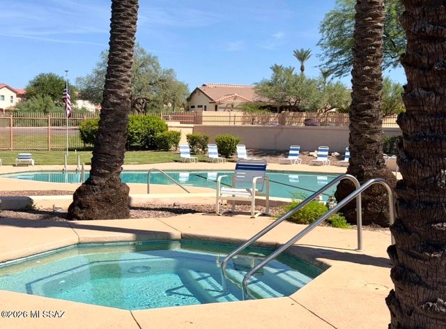 9951 N Stageline Trail, Tucson, AZ 85742