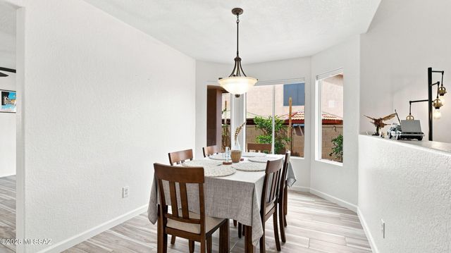 9951 N Stageline Trail, Tucson, AZ 85742