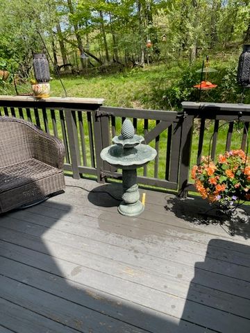 112 Southern Valley Ct, Adams Twp, PA 16046