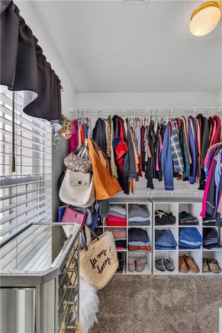 112 Southern Valley Ct, Adams Twp, PA 16046