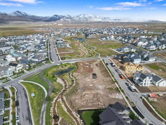 6444 W PURPLE ORCHID DR, South Jordan, UT 84009