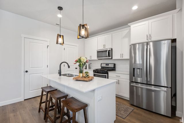 6444 W PURPLE ORCHID DR, South Jordan, UT 84009