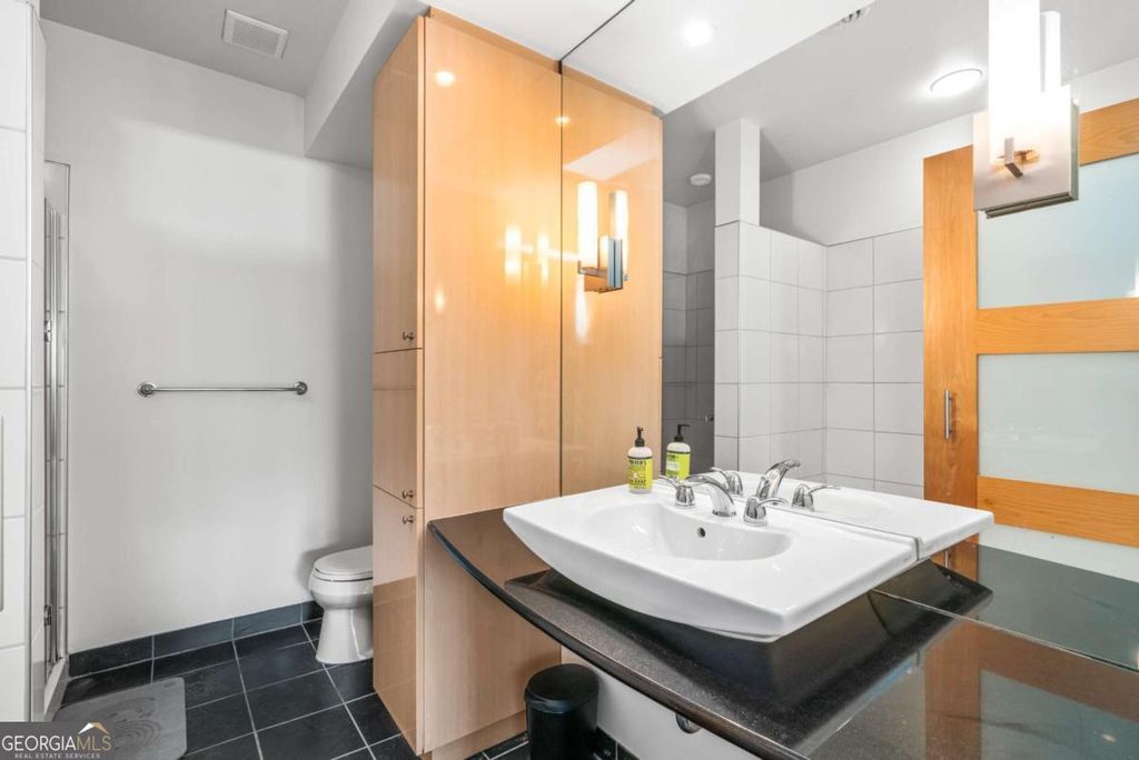 805 Peachtree Street NE 603, Atlanta, GA 30308