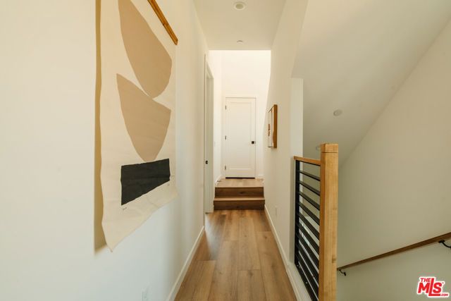 3859 N Riley Lane, Los Angeles, CA 90065