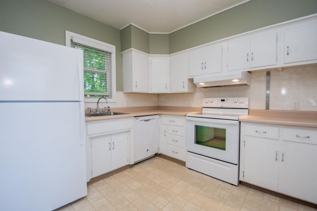1007 11th Street N, Fargo, ND 58102