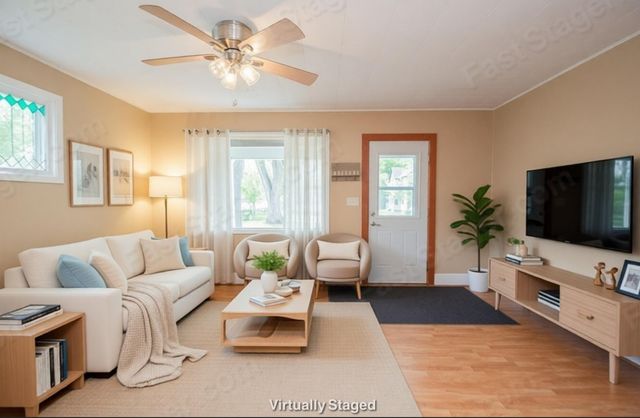 1007 11th Street N, Fargo, ND 58102