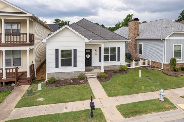 125 Melville Dr, Maumelle, AR 72113