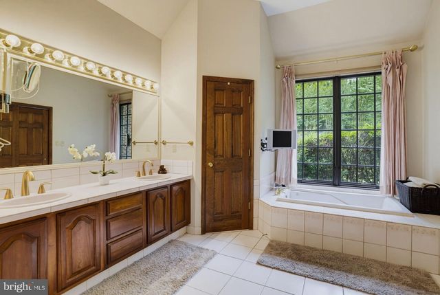 6004 STRATHMORE WAY, Upper Marlboro, MD 20772