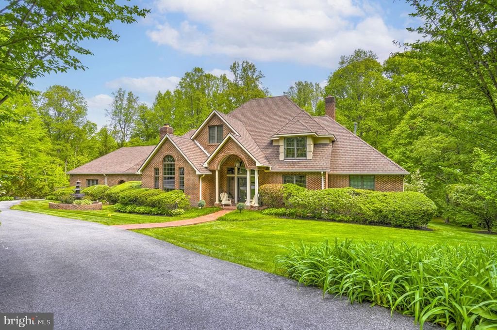 6004 STRATHMORE WAY, Upper Marlboro, MD 20772