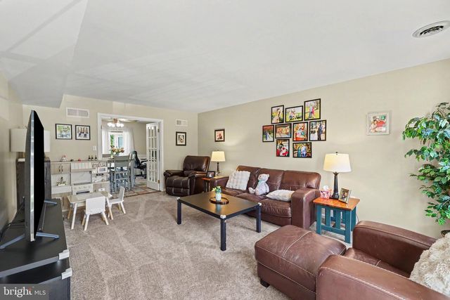6309 STANFORD CT, Mechanicsburg, PA 17050