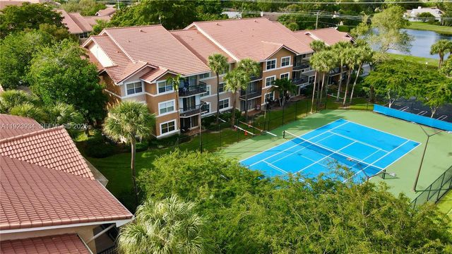 8801 Wiles Rd 108, Coral Springs, FL 33067