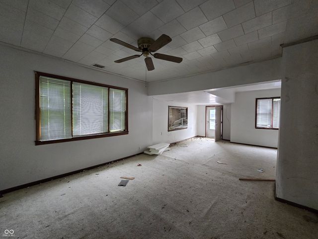 2703 Main Street, Anderson, IN 46016