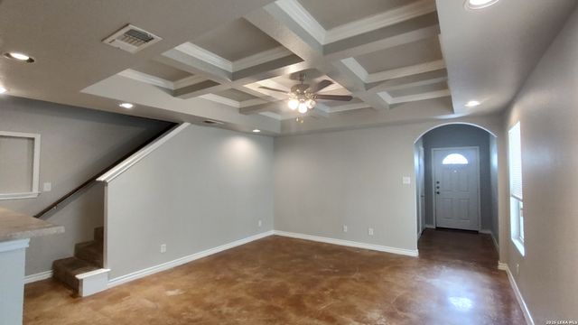 5003 Summit Wood Apt 4, San Antonio, TX 78229