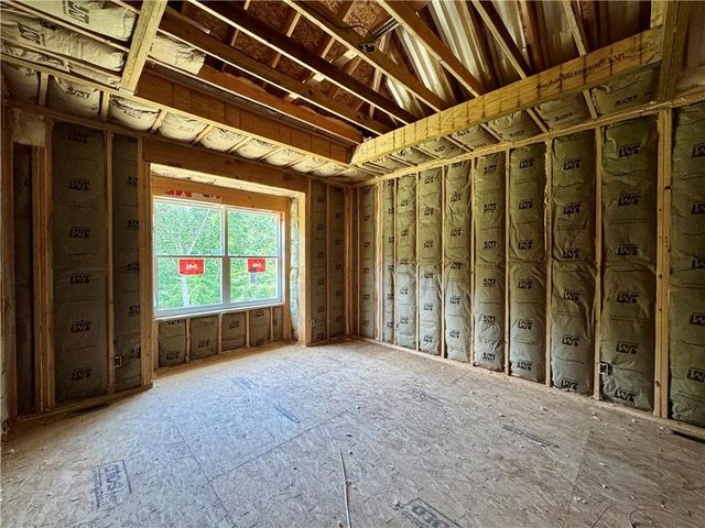 9004 N EVERTON Avenue, Kansas City, MO 64153