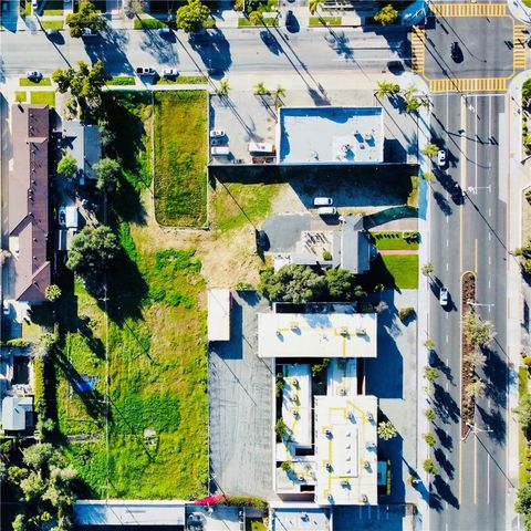 624 N Pasadena, Azusa, CA 91702