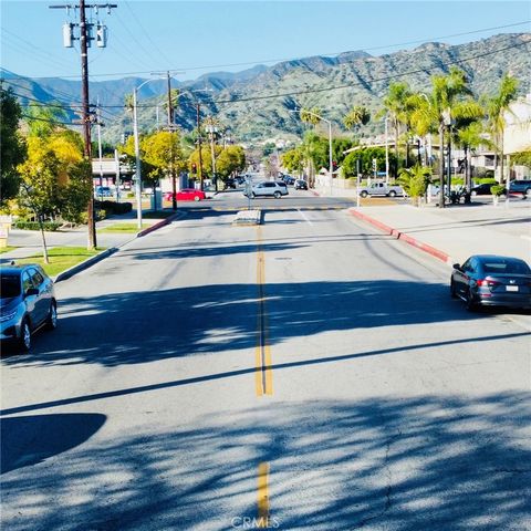 624 N Pasadena, Azusa, CA 91702