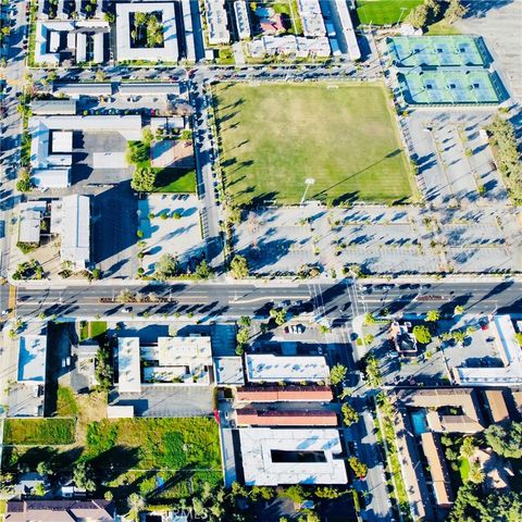 624 N Pasadena, Azusa, CA 91702