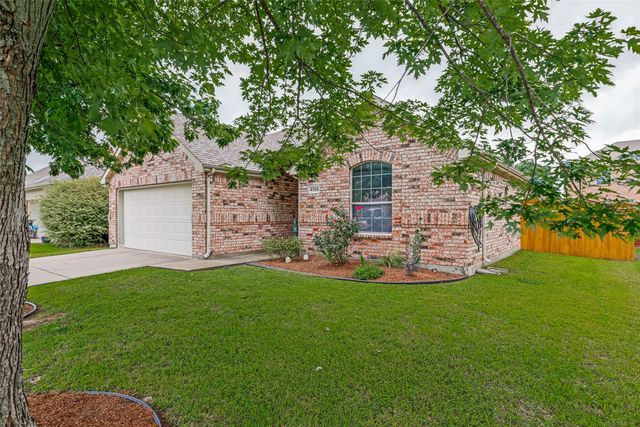 4305 Ridgewood Road, Melissa, TX 75454