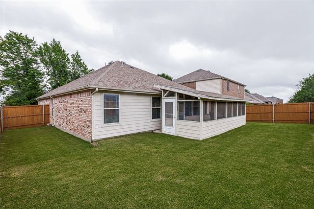 4305 Ridgewood Road, Melissa, TX 75454