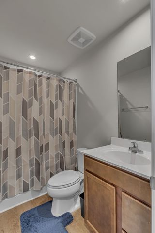 2757 Thornton Grove Blvd Apt 102, Nashville, TN 37207