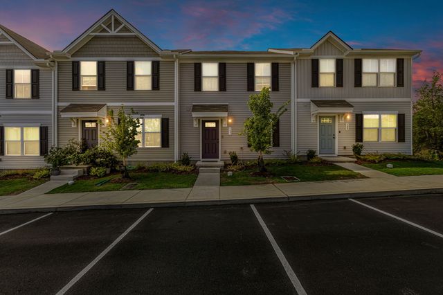 2757 Thornton Grove Blvd Apt 102, Nashville, TN 37207