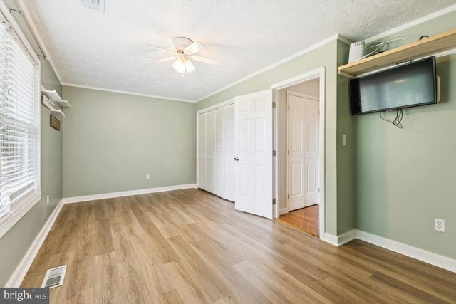 10664 DEACON RD, White Plains, MD 20695