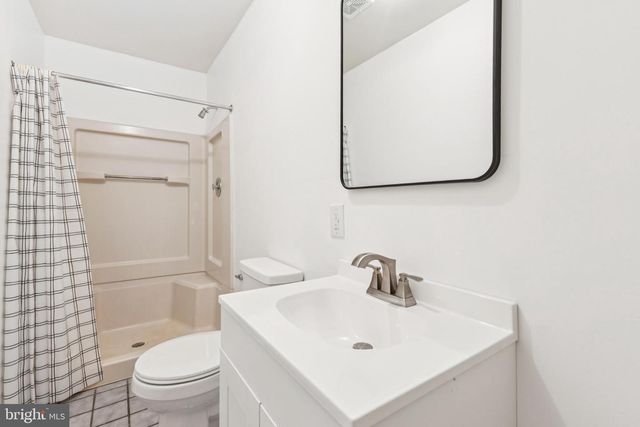 10664 DEACON RD, White Plains, MD 20695