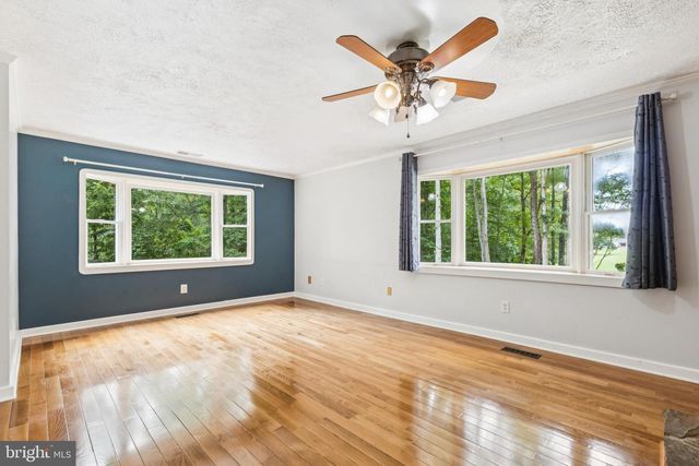 10664 DEACON RD, White Plains, MD 20695