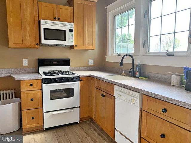 323 COLUMBIA AVE, Dover, DE 19904