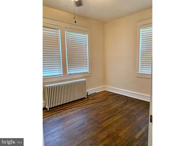 323 COLUMBIA AVE, Dover, DE 19904