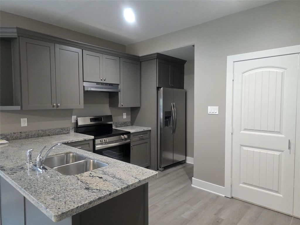 3516 Hunnicutt Street A, Dayton, TX 77535