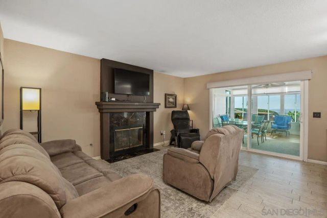 14438 Callejon Musica, San Diego, CA 92129