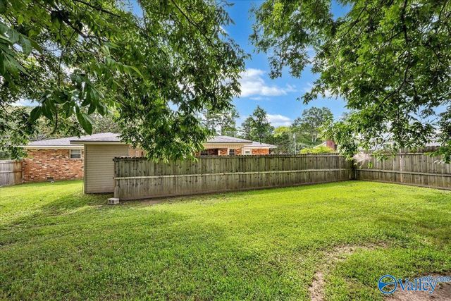 609 Bethel Road NE, Hartselle, AL 35640