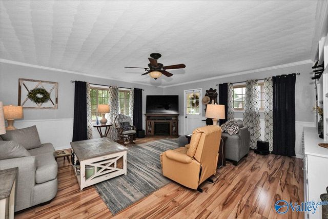 609 Bethel Road NE, Hartselle, AL 35640