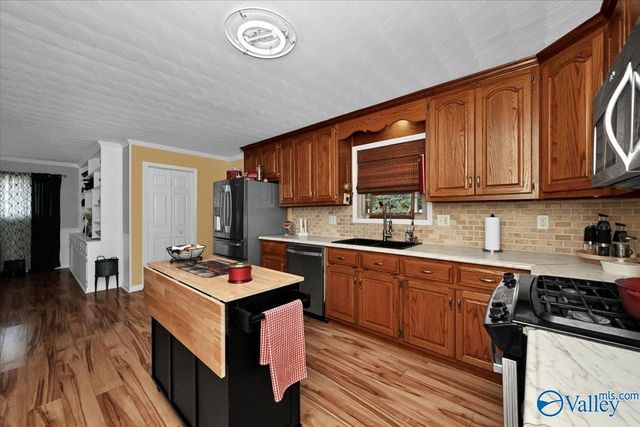 609 Bethel Road NE, Hartselle, AL 35640