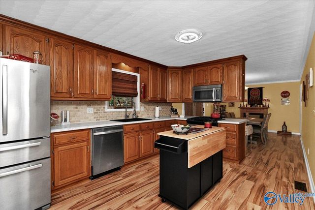 609 Bethel Road NE, Hartselle, AL 35640