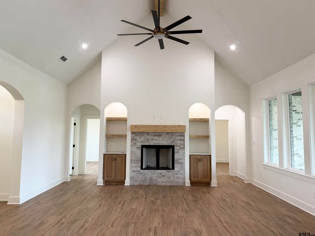 349 Heritage Way, Bullard, TX 75757