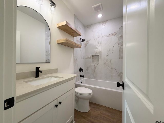 349 Heritage Way, Bullard, TX 75757
