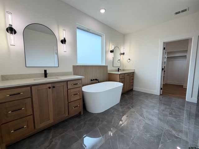 349 Heritage Way, Bullard, TX 75757