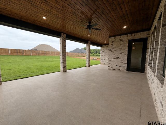 349 Heritage Way, Bullard, TX 75757