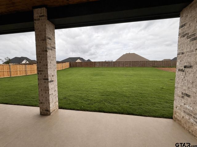 349 Heritage Way, Bullard, TX 75757