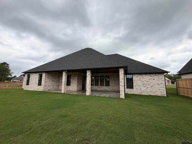 349 Heritage Way, Bullard, TX 75757