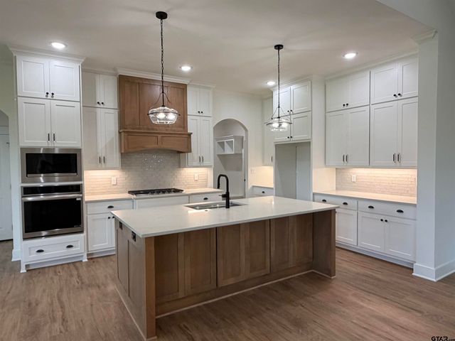 349 Heritage Way, Bullard, TX 75757